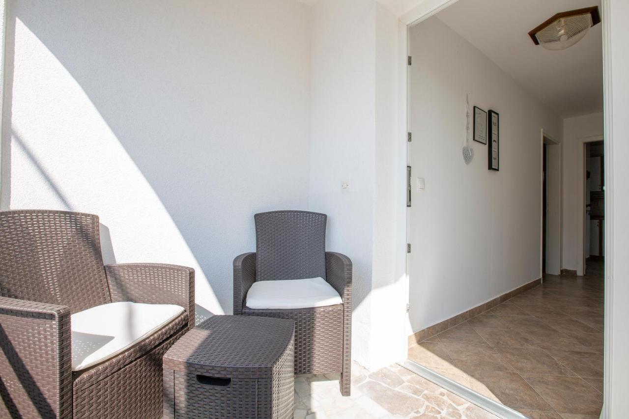 Apartmani Luky カルロバッグ エクステリア 写真